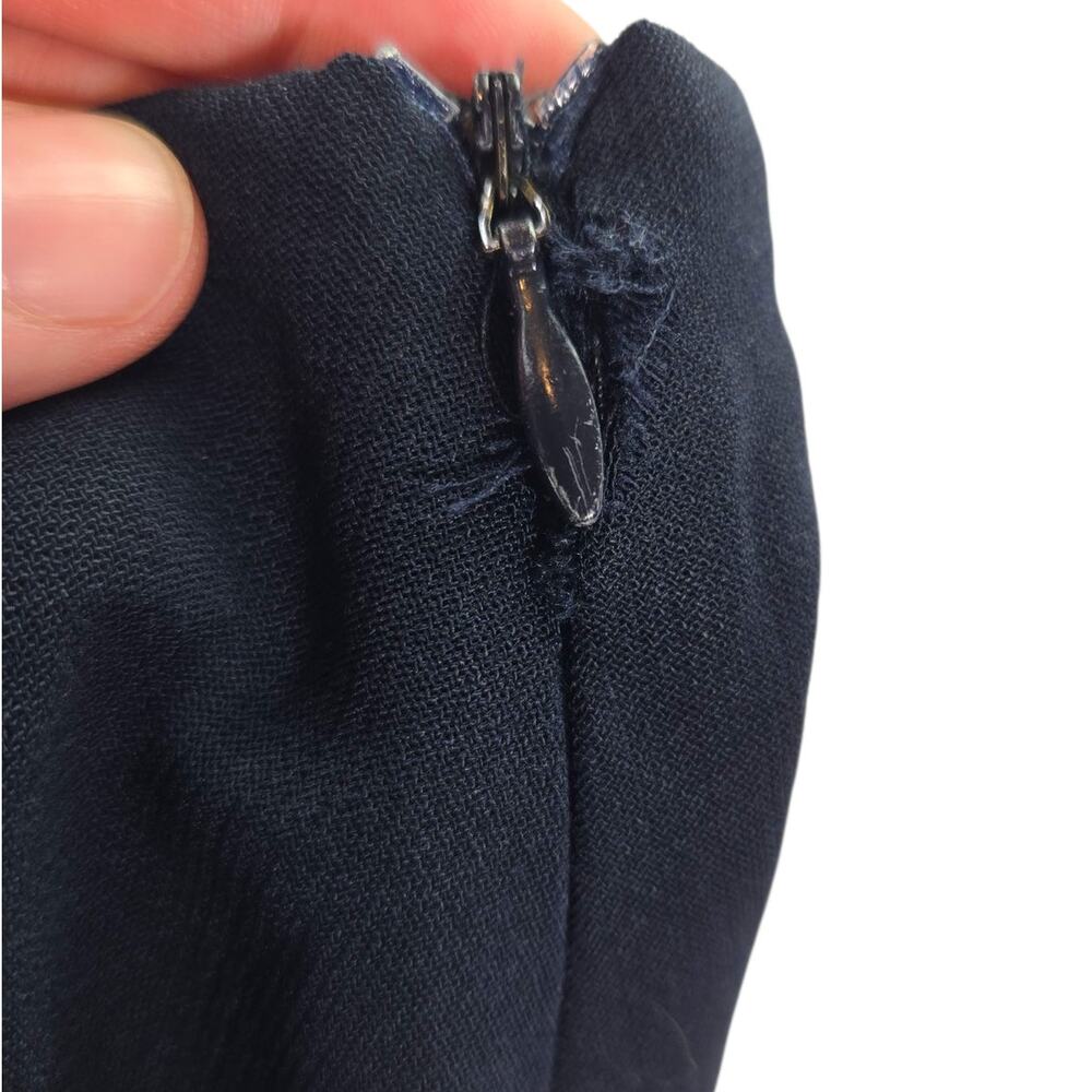 Emporio Armani | Vintage Navy Blue Lightweight Wool Mini Skirt | 28 waist - Picture 6 of 7